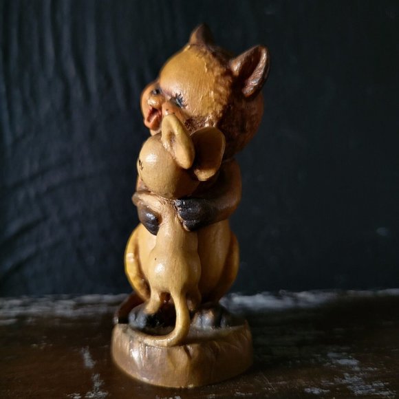 Vintage New Friends ANRI Ferrandiz Wood Carved Figurine - Cat & Mouse Hugging - Picture 5 of 7